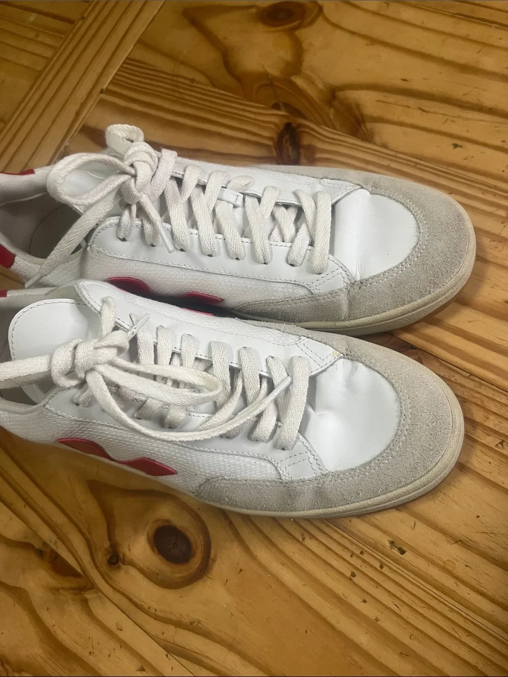Veja V-12 Bmesh White/Pekin Sneakers with Red V Logo